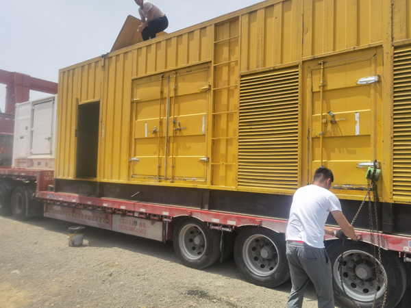 阳泉汽油发电机对供油装置的要求