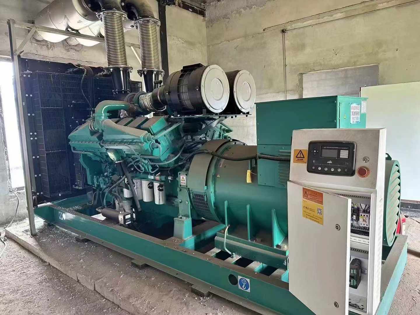 阳泉无功补偿装置的性能评估需要考虑哪些因素？