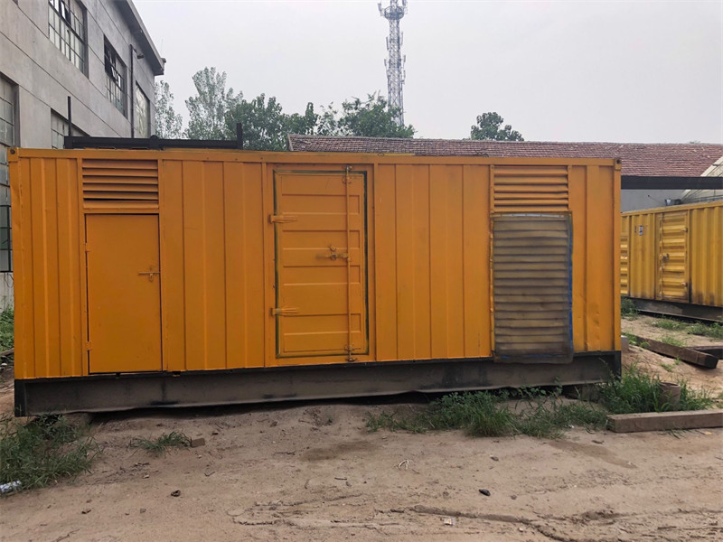 阳泉发电机出租进行负载测试时，电瓶电量不足的具体判断标准是什么？